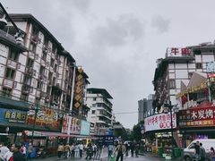 -张公桥美食街