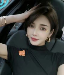 -苑苑发型设计