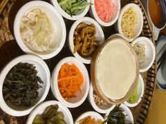 -包整·丝娃娃(一览甲秀楼风景店)