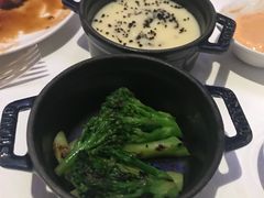 -AZUR聚(香格里拉饭店)