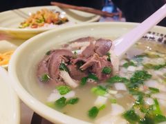 -熊大师牛羊粉(红谷凯旋店)