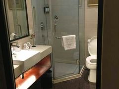 -上海柏阳君亭酒店(复旦大学店)