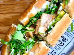 越南传统鸡肉法包-越美小馆·越南料理(曲江店)