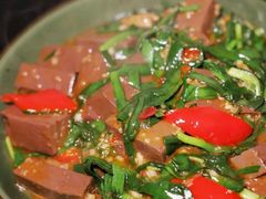 雪菜烧黄花-鹊华居·地道鲁菜·海鲜·融合味(大明湖店)