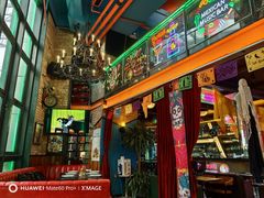 -Famous肥猫墨西哥音乐餐吧(五棵松华熙LIVE店)