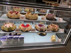 -卷们·现制生日蛋糕·蓝风车动物奶油(金源店)