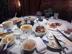 -鱼翅楼·津派砂锅鱼翅(水上公园店)