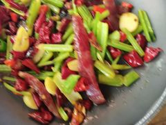 炒邵阳腊猪耳朵-俏湘私房菜(国贸店)