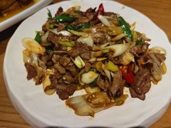 -隔壁老王·家常云南菜(花巷店)