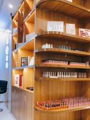 -悦颜美佳·美容·美甲美睫