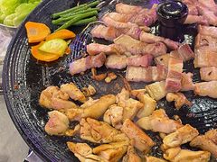 -豚豚家돈돈가韩国锅盖烤肉(新北万达店)