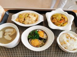 -美满国际月子中心(合生汇店)