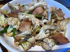 -关东小磨东北菜(上海长风大悦城店)
