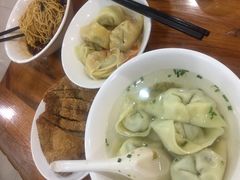 -潘国仙耳光馄饨(黄家阙路店)