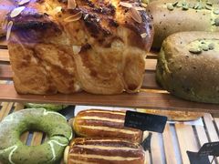 -沁屋面包店(人民东路店)