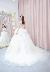 -LOVE SHINE婚纱·红鼎庄龙凤褂·妈妈装定制