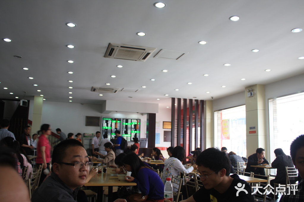 共和春(甘泉路店)大堂图片
