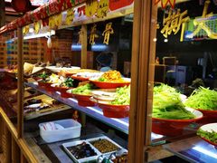 自助取餐区-闯关东东北农家菜(崂山石老人店)