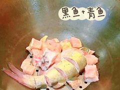 -老刘生态大鱼坊铁锅炖鱼(赛马场店)