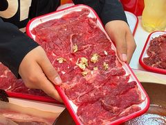 -毛辣果·贵州红酸汤牛肉火锅(西单店)