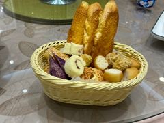 -山明水秀大饭店