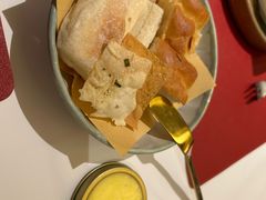 -普朗姆生蚝牛排馆 The Plump Oyster(成都摩方购物中心店)