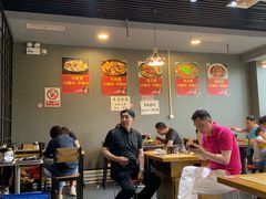 大堂-范贤光鸡公煲(平乐园总店)