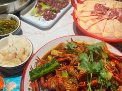 -乡土黄·鲜牛肉火锅·小龙虾(兴业街店)