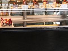 面包甜点陈列柜-PETIT PARIS 小巴黎(凯德1818店)
