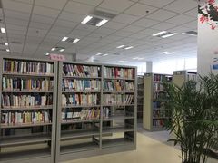 -李沧区图书馆(金液泉路馆)