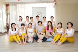 -亚太瑜伽普拉提学院