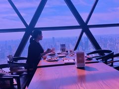 -东方明珠·空中旋转餐厅