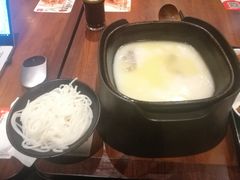 -阿香米线(宁波来福士广场店)