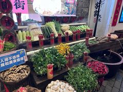 -客家大院·非遗赣南客家菜(郁孤台店)