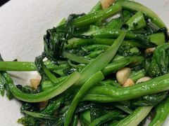 -娜仁图雅蒙古美食村(33小镇店)
