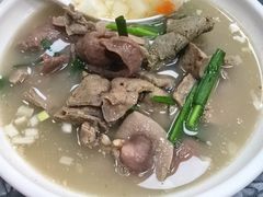 -燊意布拉肠云吞面(中山四路店)