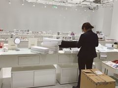 -JINS(上海环球金融中心店)