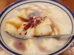 -云阿蛮云南生烫牛肉米线(奉贤路店)