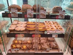 -巴黎贝甜(卫清西路店)