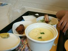 -老娘舅餐厅(黄龙体育中心店)