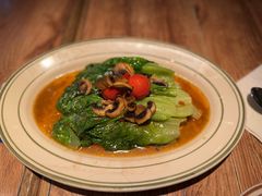 -玛格萝妮比萨屋(陆家浜路店)