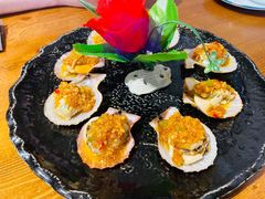 -东来菜馆•手抓海鲜家常菜•海鲜锅贴(鸽子窝店)