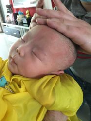 -龙文宝贝上门婴儿理发满月剃胎毛(黄浦店)