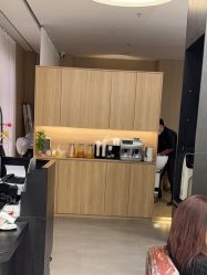 -侨治发型