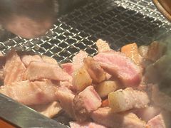 -肉甲韩国木炭烤肉(新壹街1店)