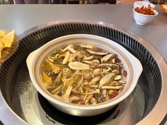 -野菌园·野生菌火锅首创第一家(关兴路总店)