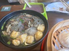 -玖鲜小笼(中山广场店)