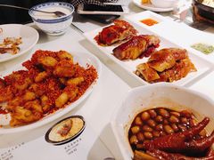 -新大咀港式茶餐厅(宝山万达店)