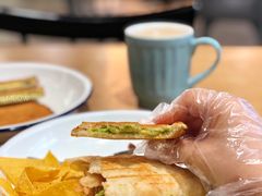 咖椰吐司-HELLO 27 意面·沙拉·帕尼尼