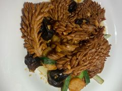 -闫府私房菜·老字号(恒隆店)